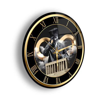 Atatürk ve Sonsuzluk Cam Duvar Saati