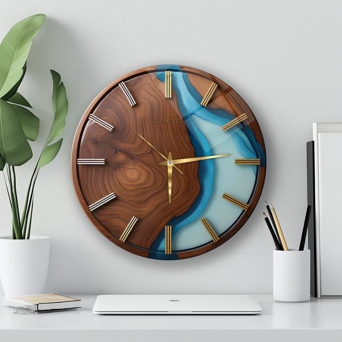 Minimal Ahşap Turkuaz Cam Duvar Saati