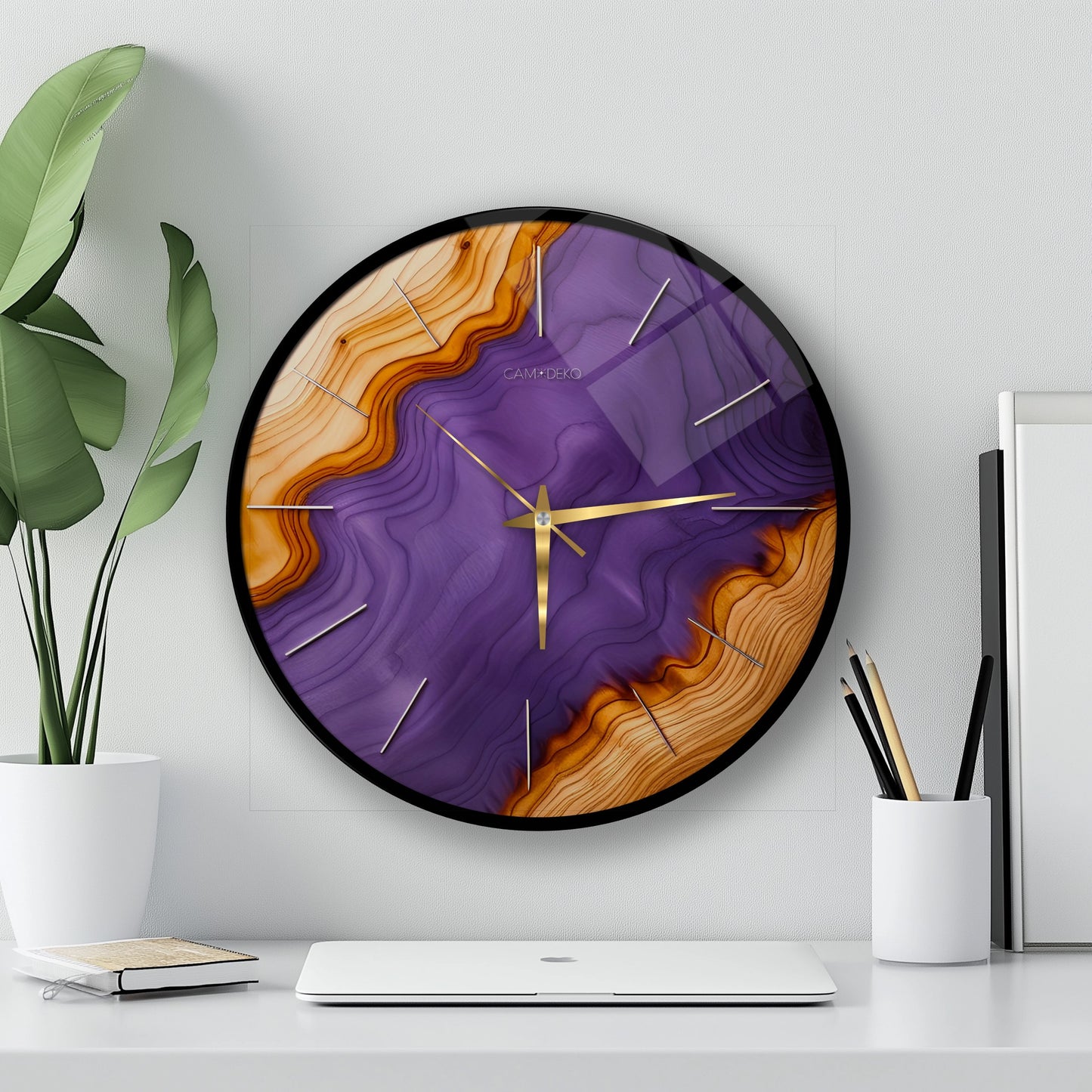 Minimal Mor Renkli Cam Duvar Saati