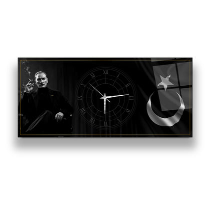 Atatürk ve Bayrak Cam Duvar Saati