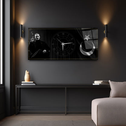 Atatürk ve Bayrak Cam Duvar Saati