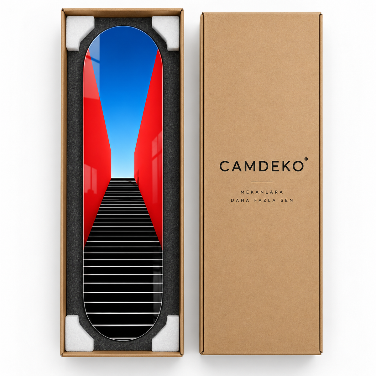 CAMDEKO koruyuculu kraft paketleme - kırmızı duvarlı merdiven desenli Skate Board cam tablo