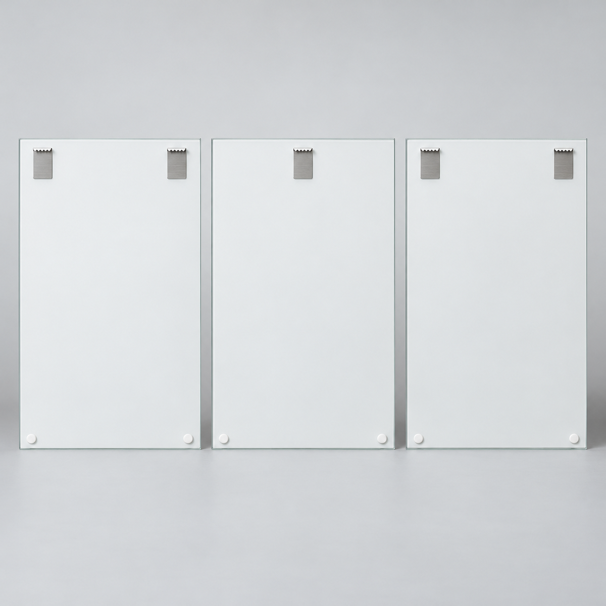 CAMDEKO Petrol Mavisi Kemerli Lotus Üçlü Cam Tablo — Beyaz arka yüz ve askılar