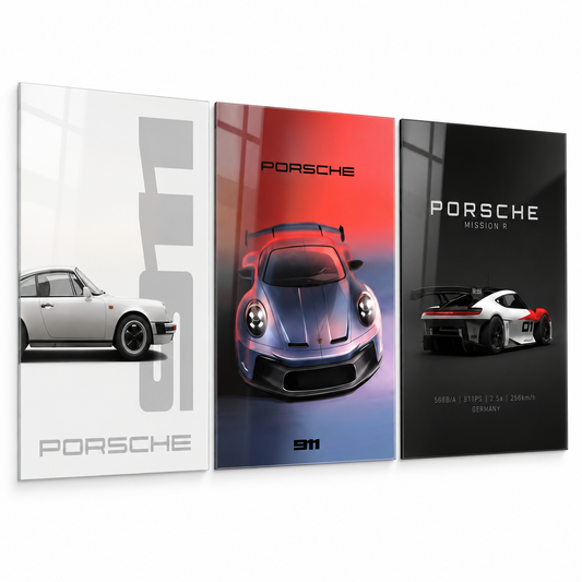 Porsche klasik 911 modern 911 ve Mission R 3'lü cam tablo beyaz zemin vitrin