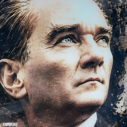 Atatürk Kolaj Cam Tablo