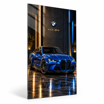 Mavi BMW M4 dikey cam tablo hafif açılı beyaz zemin vitrin görseli