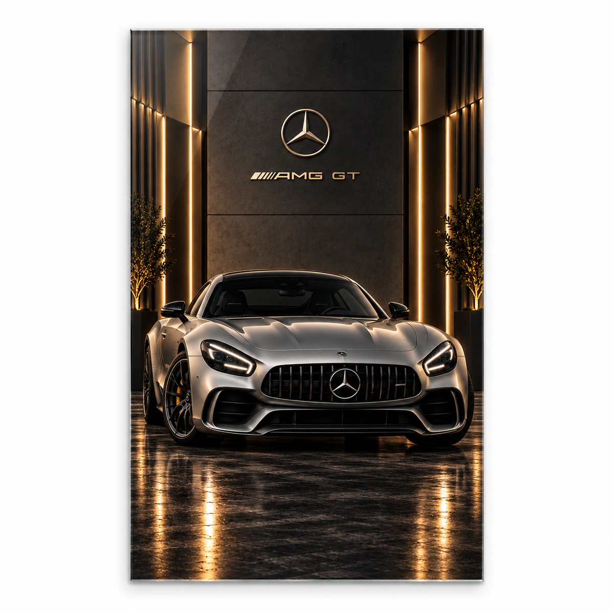 Mercedes AMG GT dikey cam tablo beyaz zeminde vitrin görünümü