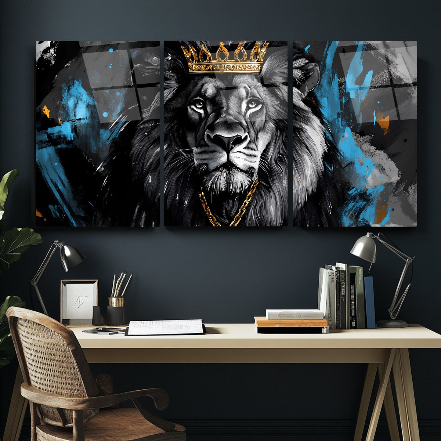 Taçlı Mavi Aslan Üçlü Set Cam Tablo